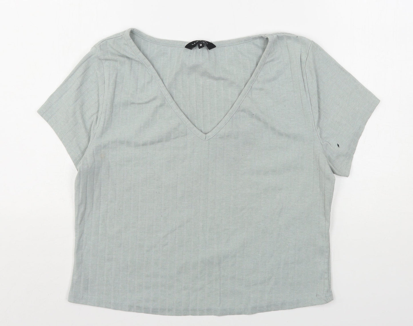 New Look Womens Green  Polyester Cropped T-Shirt Size 18 V-Neck