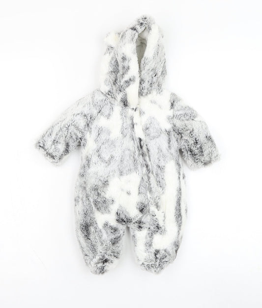 Cutie Couture Baby Grey Solid Polyester Robe One Piece Size 0-3 Months  Zip