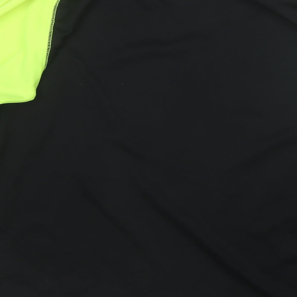 Reebok Boys Black  Polyester Basic T-Shirt Size L Round Neck
