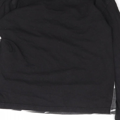 Preloved Primark Boys Black  Polyester Ringer T-Shirt Size 10-11 Years Crew Neck Pullover - Batman - Label