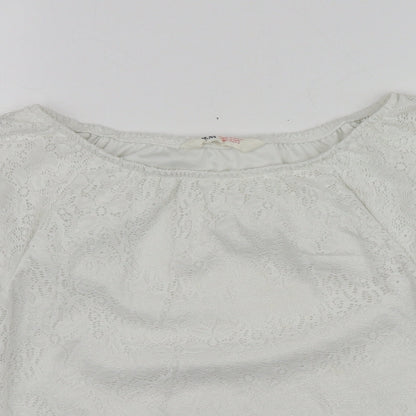 Preloved H&M Girls White  Cotton Basic Blouse Size 13-14 Years Square Neck - Detail