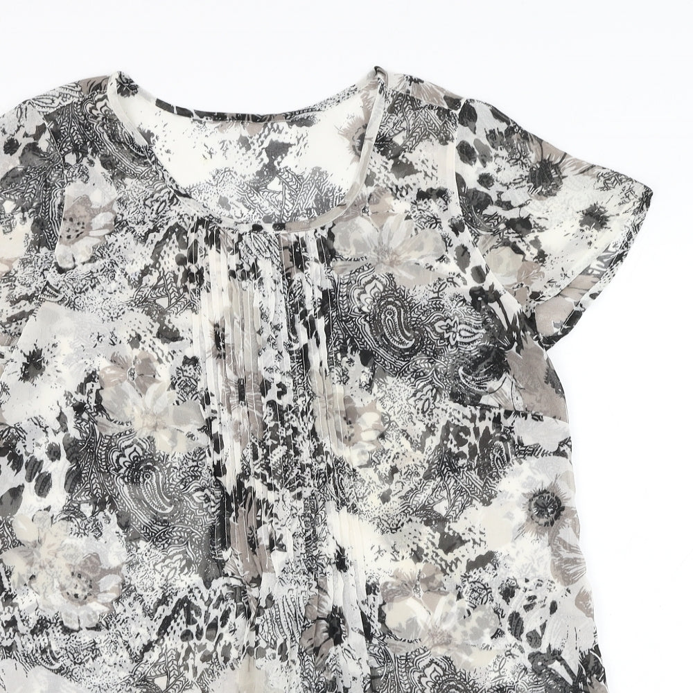 Preworn Womens White Floral Polyester Basic Blouse Size 14 Round Neck