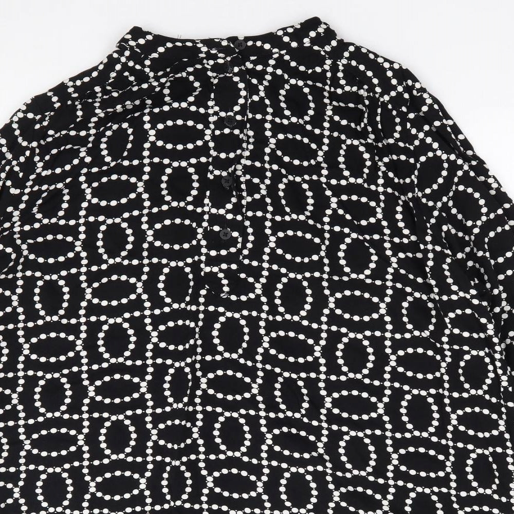 H&M  Womens Black Geometric Viscose Jersey Blouse Size M Crew Neck