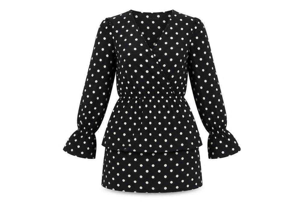 Boohoo Womens Black Polka Dot Polyester Fit & Flare  Size 10  V-Neck Pullover