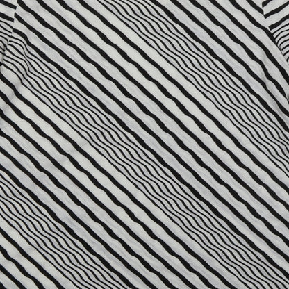Soon Womens White Striped Polyester Basic T-Shirt Size 14 Round Neck - Black and White