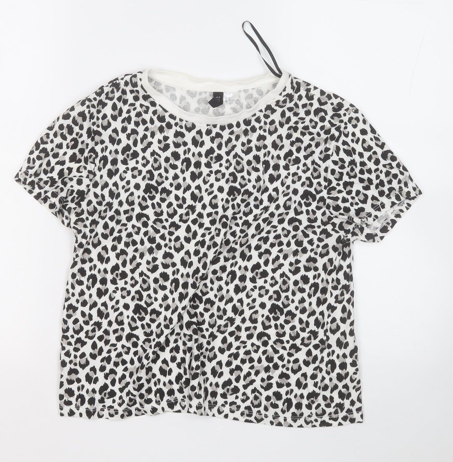 Divided by H&M Womens Black Animal Print Cotton Basic T-Shirt Size M Round Neck