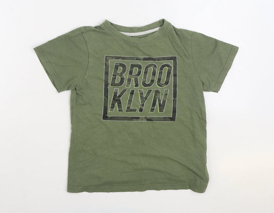 Primark Boys Green 100% Cotton Basic T-Shirt Size 8-9 Years Round Neck Pullover - Brooklyn