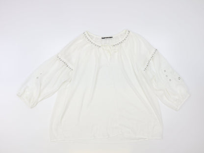 Preloved Envy Womens White Polyester Basic Blouse Size XL V-Neck - Embellished Neckline - Front