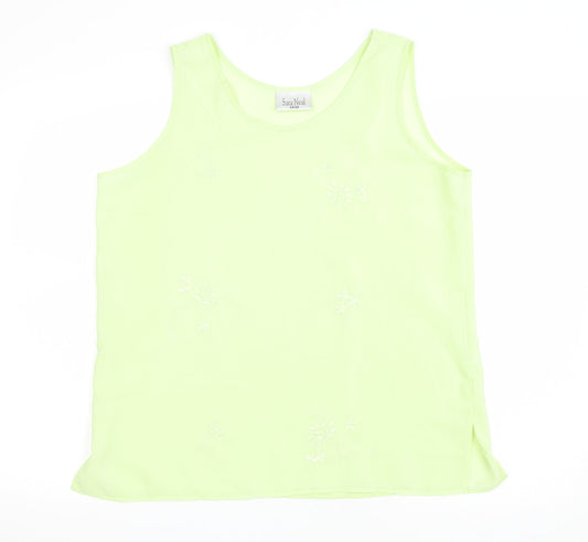 Sara Neal Womens Green Floral Polyester Basic T-Shirt Size 16 Scoop Neck