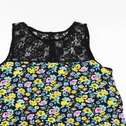 Preworn Womens Black Floral Polyester Basic Blouse Size M Round Neck - Lace Neckline