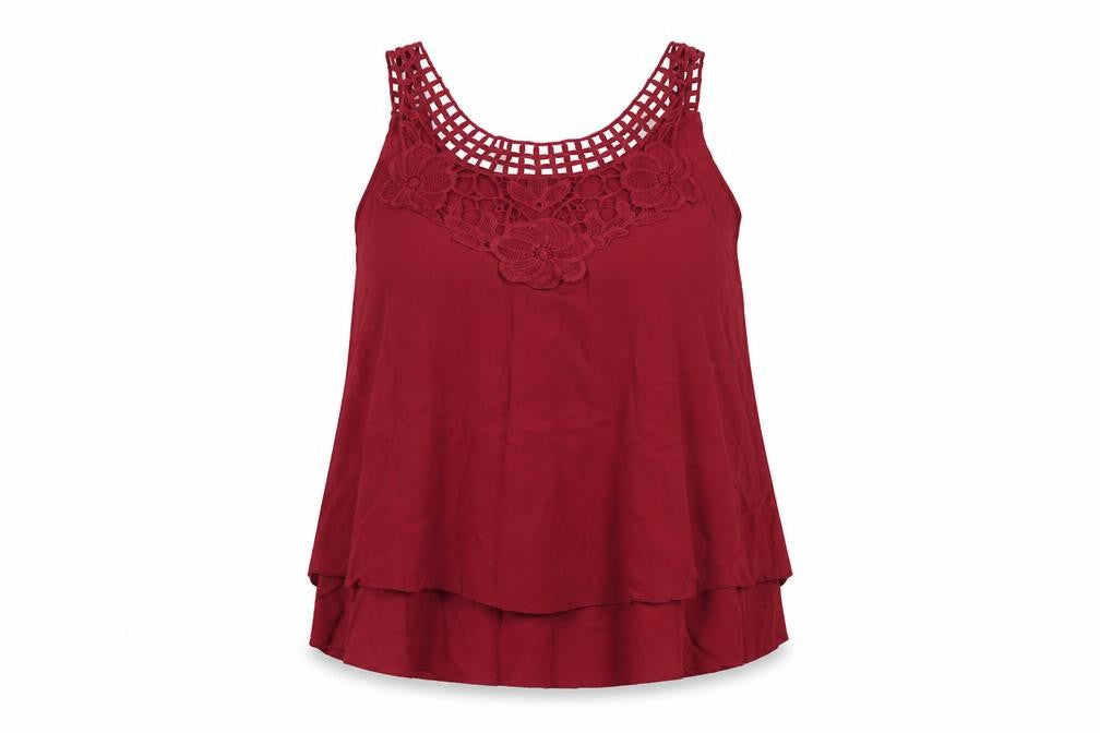 Preworn Womens Red Viscose Basic Tank Size M Round Neck - Lace neckline
