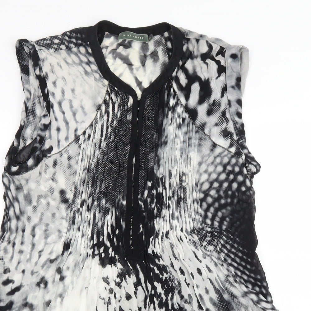 Mint Velvet Womens Black Geometric Viscose Fit & Flare Size 12 V-Neck Hook & Eye