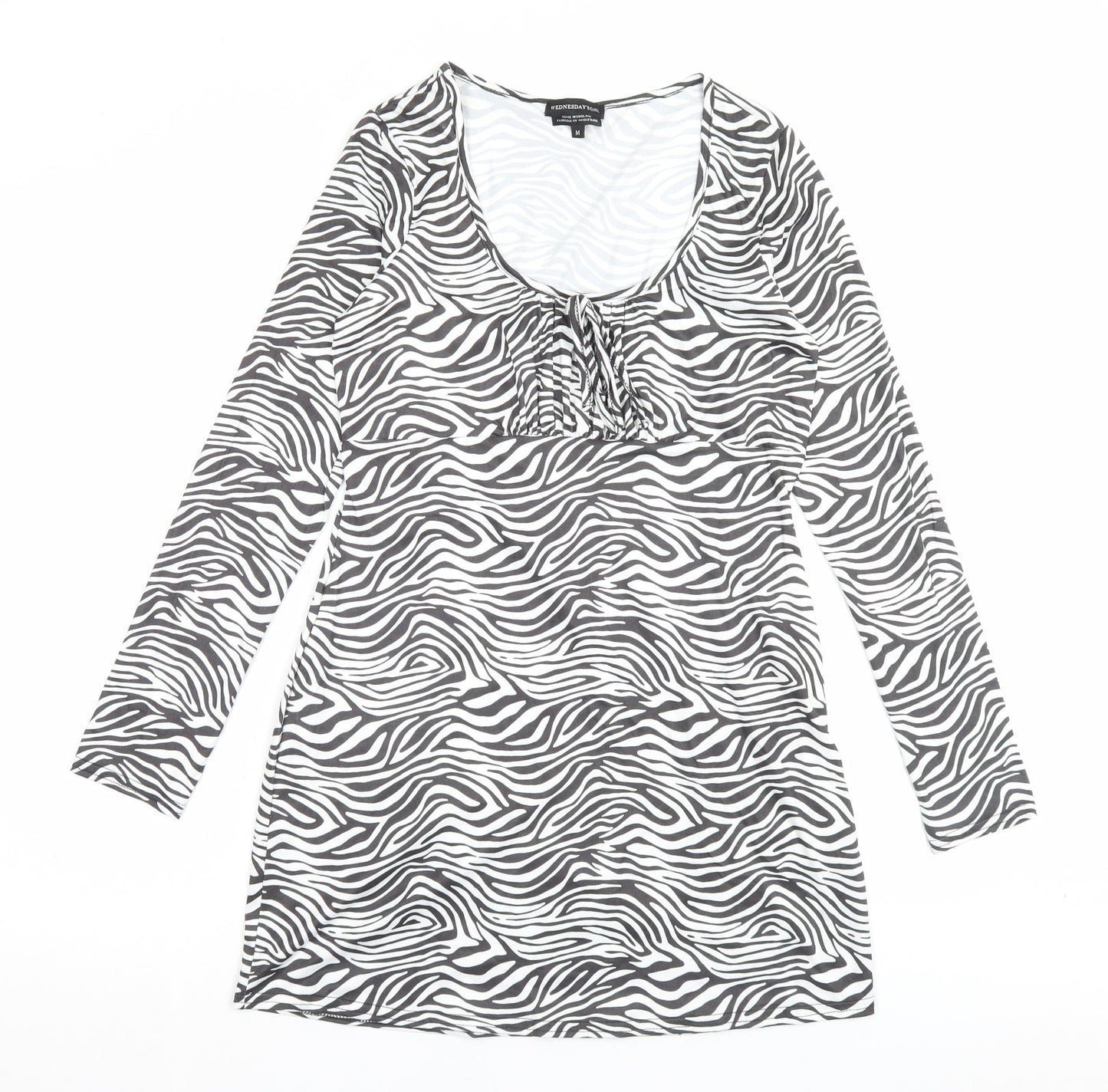 Wednesdays Girl Womens White Animal Print Polyester A-Line Size M Scoop Neck Pullover