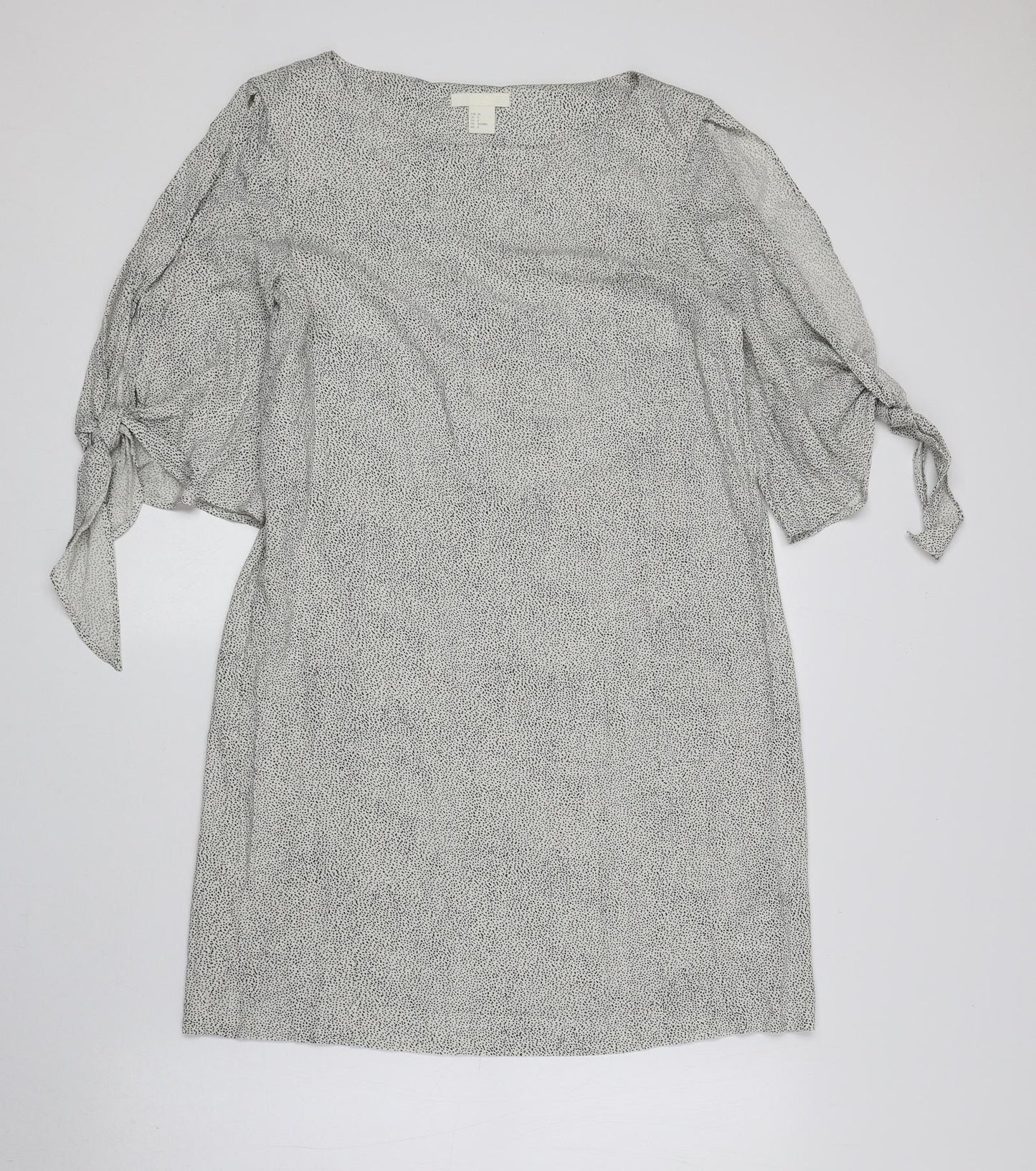 H&M Womens White Polka Dot Viscose Shift Size 10 Round Neck Pullover