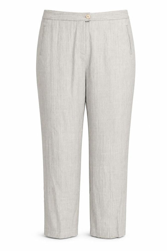 Damart Womens Beige Polyester Carrot Trousers Size 18 L29 in Regular Zip