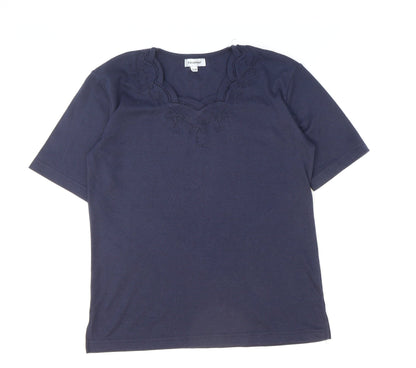 Paramour Womens Blue Floral Polyester Basic T-Shirt Size S V-Neck