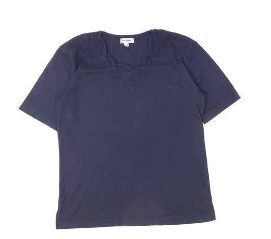 Paramour Womens Blue Floral Polyester Basic T-Shirt Size S V-Neck