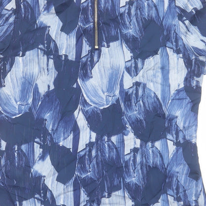 H&M Womens Blue Geometric Polyester Basic T-Shirt Size 6 Crew Neck