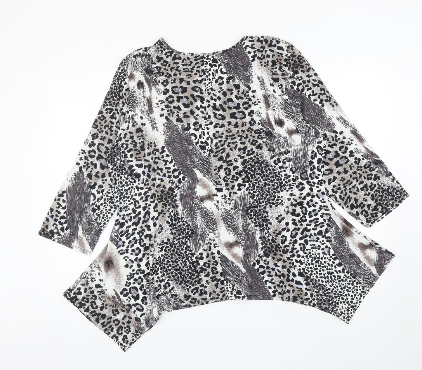 Saloos Womens Black Animal Print Viscose Jersey T-Shirt Size 2XL Scoop Neck - Leopard Print