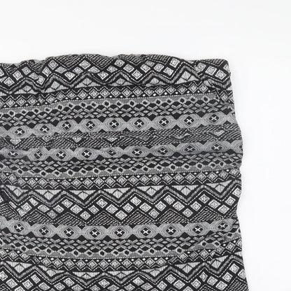 Preworn Womens Black Geometric Cotton Basic Tank Size 16 Off the Shoulder