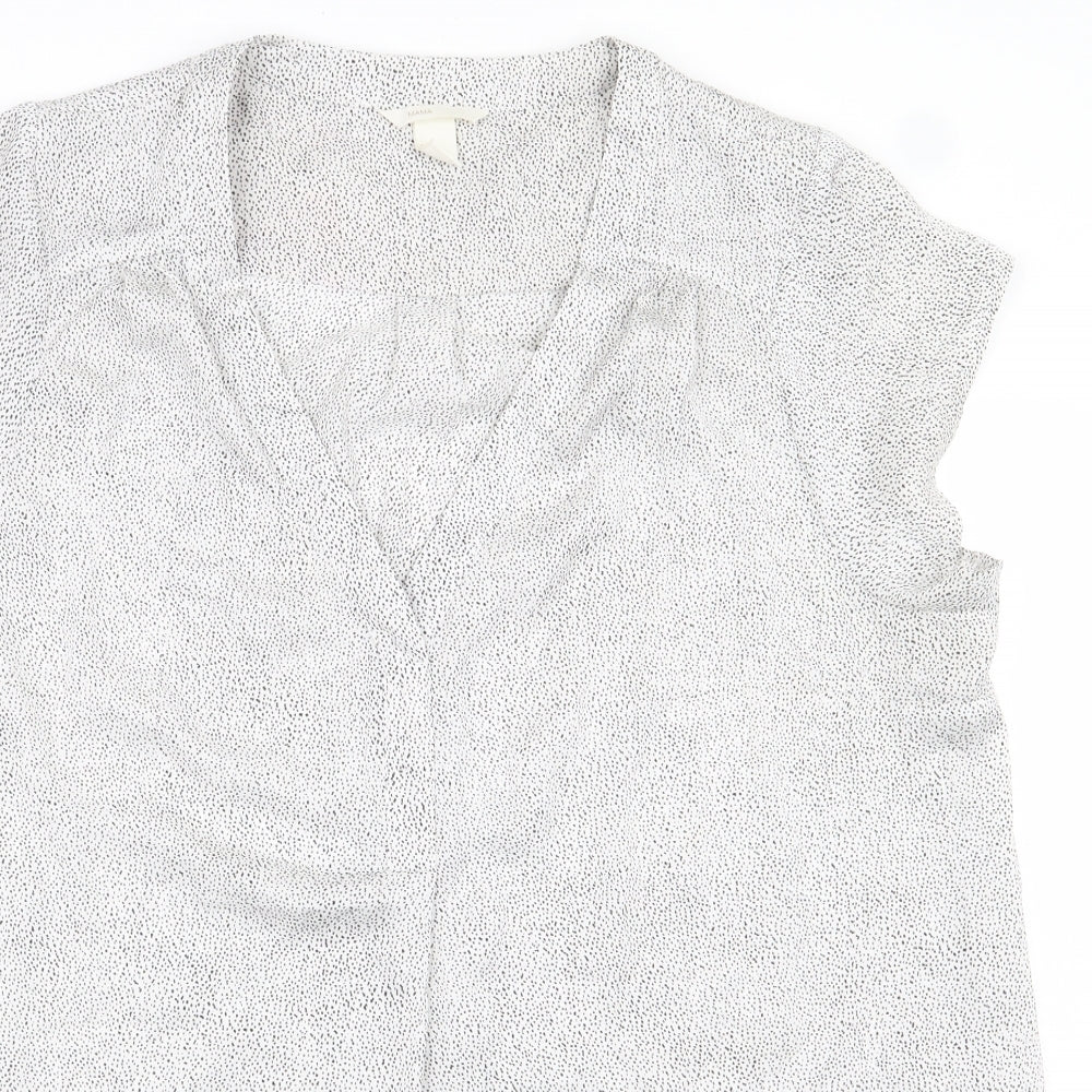 H&M Womens White Geometric Polyester Basic Blouse Size XL V-Neck