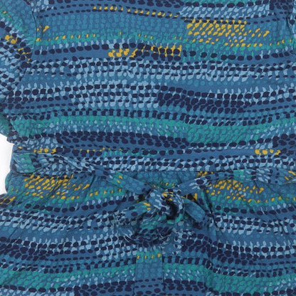 East Womens Blue Geometric Viscose Basic T-Shirt Size M V-Neck