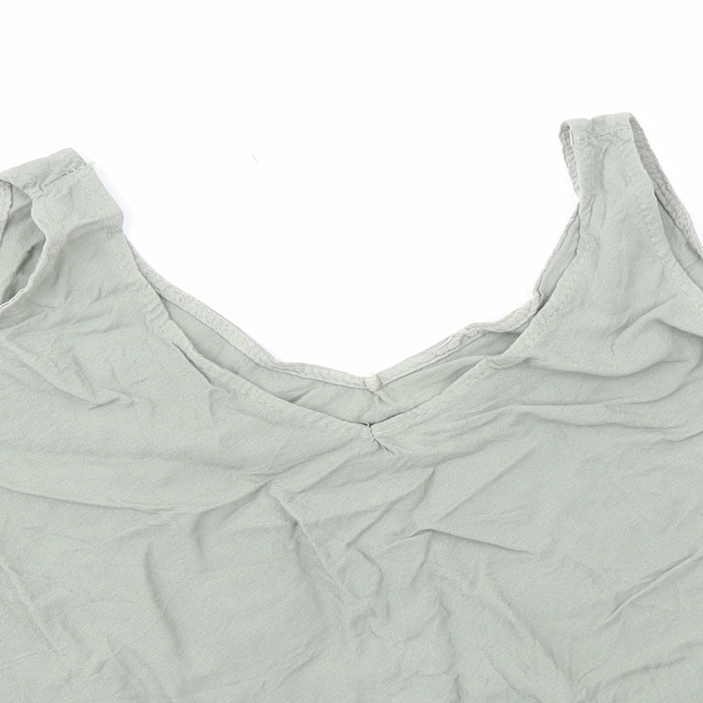 Preworn Womens Green Polyester Basic Tank Size 12 V-Neck