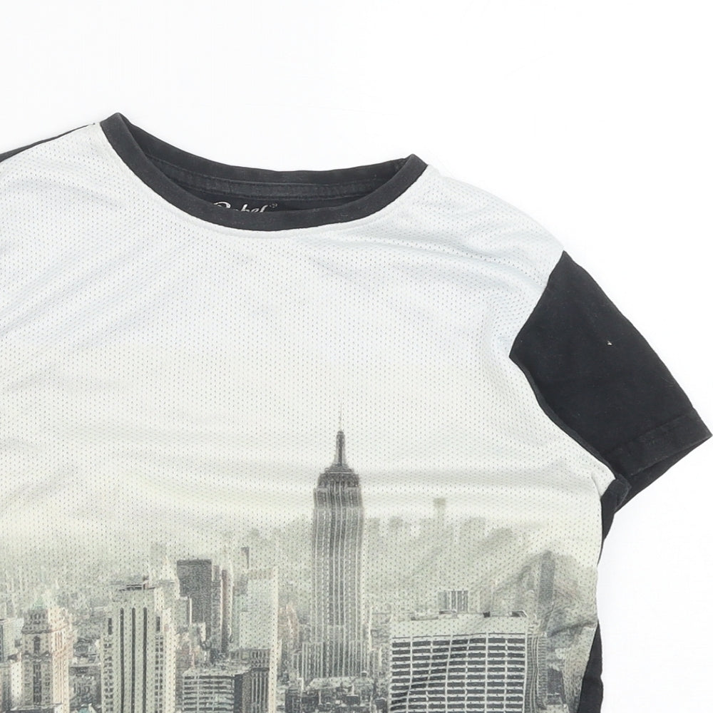 Primark Boys Black Polyester Basic T-Shirt Size 9-10 Years Crew Neck Pullover - New York