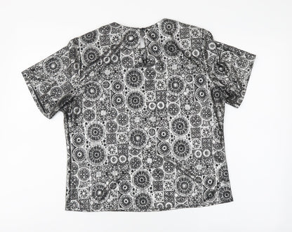 Notations Womens Silver Geometric Polyester Basic T-Shirt Size 8 Crew Neck