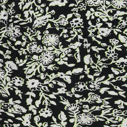 Marks & Spencer Womens Black Floral Viscose Basic Button-Up Size 6 Collared