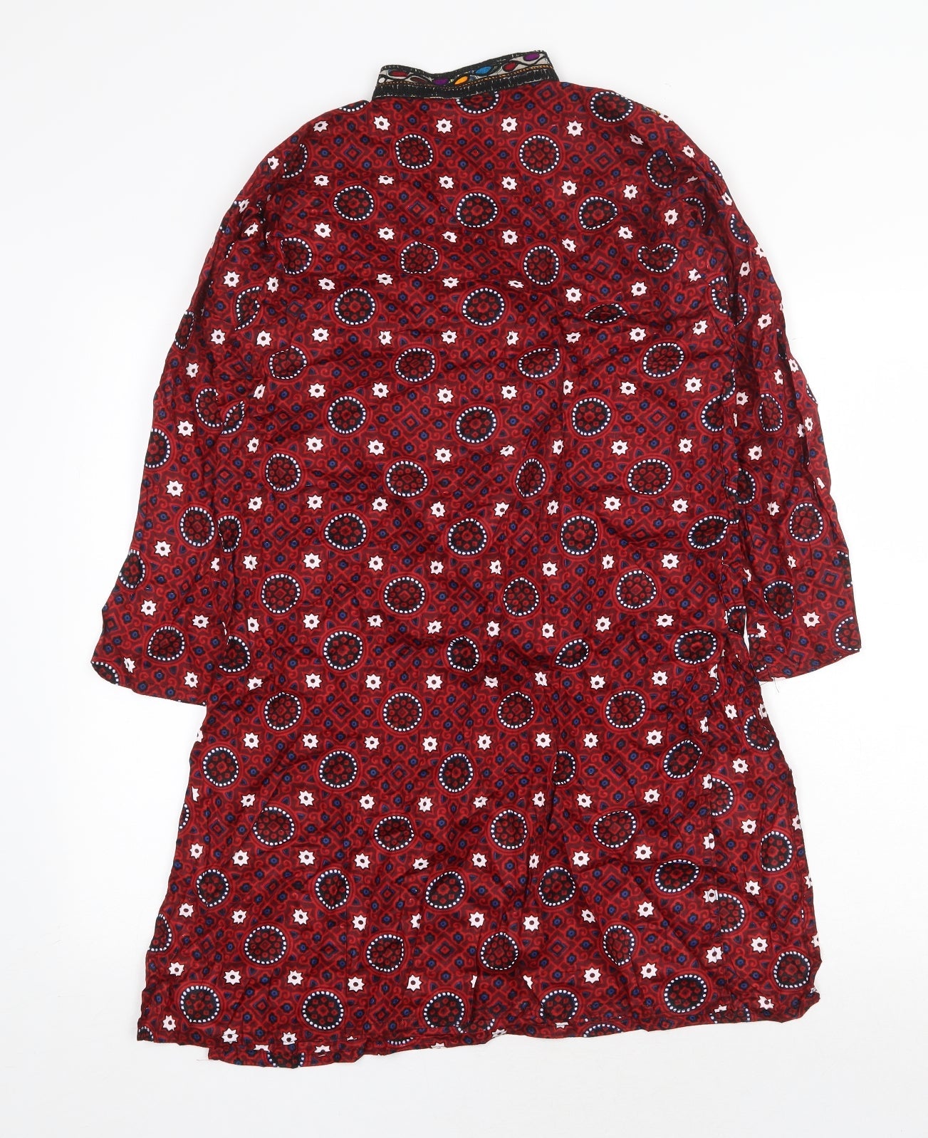 Preworn Womens Red Geometric Polyester Tunic Blouse Size 6 Round Neck - Side Slits