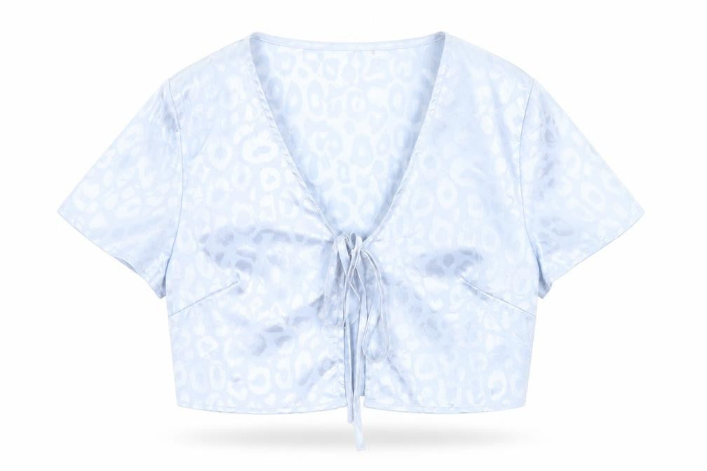 Preworn Womens Blue Animal Print Polyester Cropped Blouse Size S V-Neck - Leopard Print Tie Front