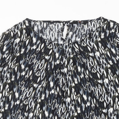 Yest Womens Black Geometric Viscose Basic T-Shirt Size 12 Round Neck