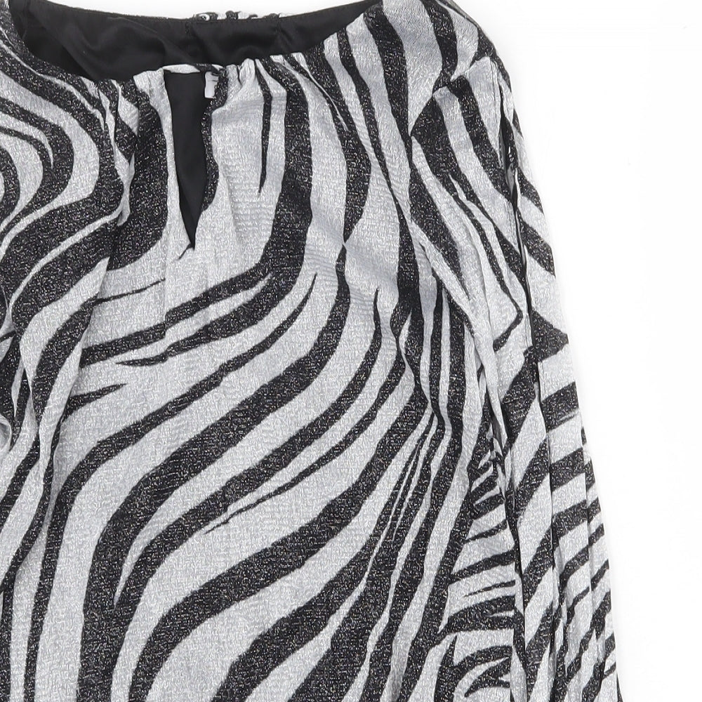 Preworn Womens Silver Animal Print Polyester Basic Blouse Size 8 Boat Neck