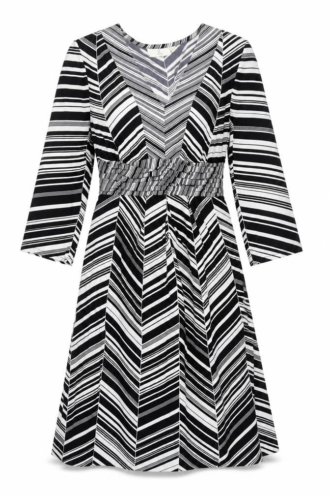 Country Casuals Womens Black Geometric Polyester A-Line Size S V-Neck Zip