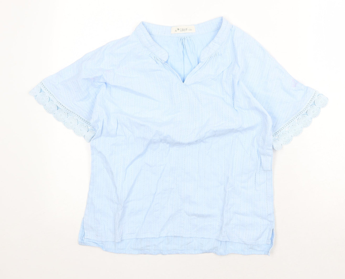 Preworn Womens Blue Cotton Basic T-Shirt Size L V-Neck - Crochet Trim