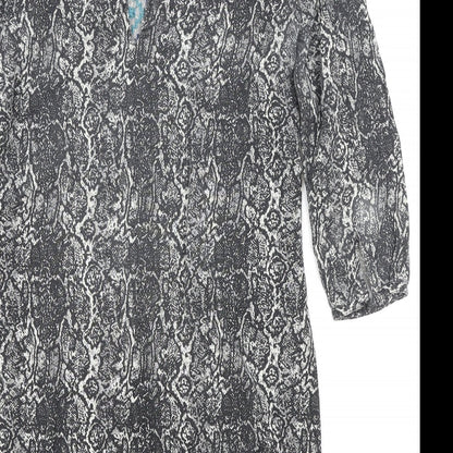 Ecote Womens Grey Animal Print Rayon Shift Size S Round Neck Button - Snake Print