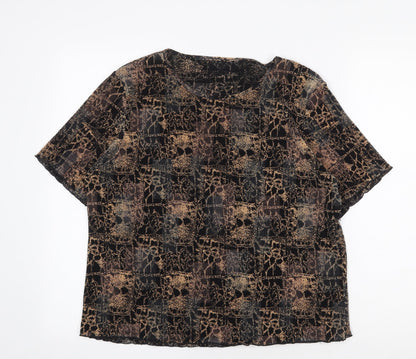 Preworn Womens Black Geometric Polyester Basic T-Shirt Size M Round Neck