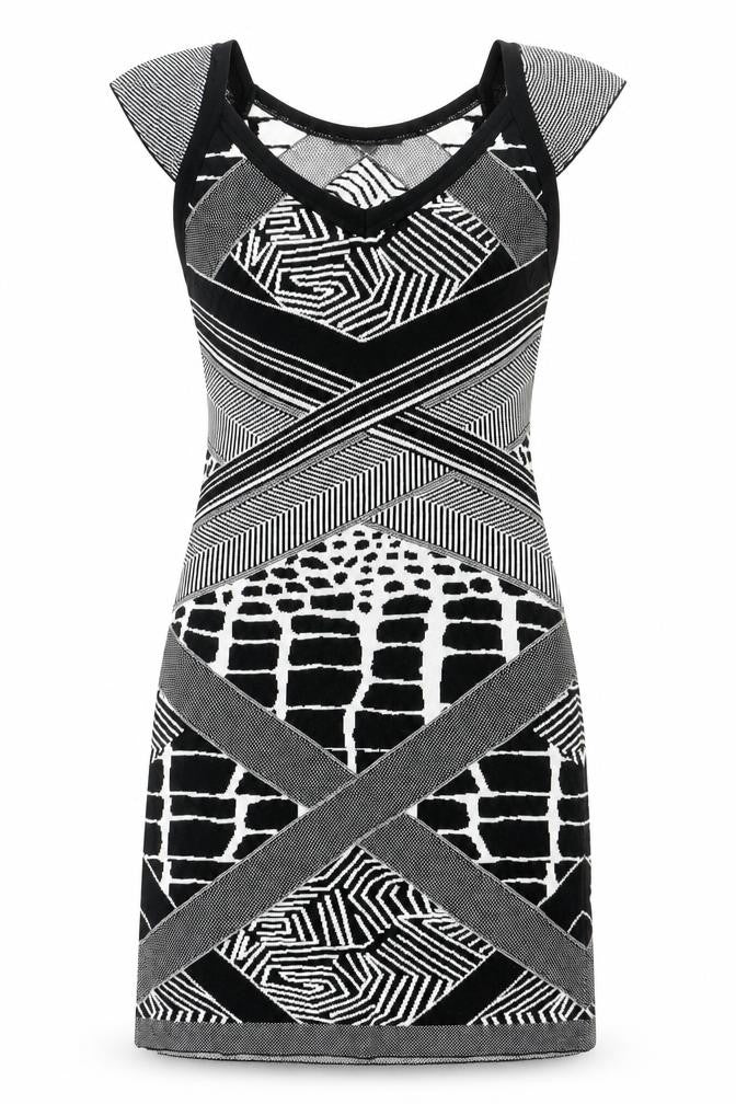 Marks & Spencer Womens Black Geometric Acrylic A-Line Size 8 V-Neck Pullover