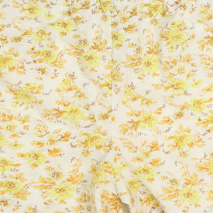 Preworn Womens Yellow Floral Polyester Basic Shorts Size M Regular Pull On