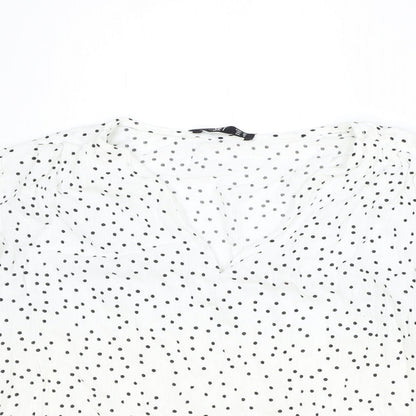 Closet Womens Ivory Geometric Polyester Basic Blouse Size M V-Neck