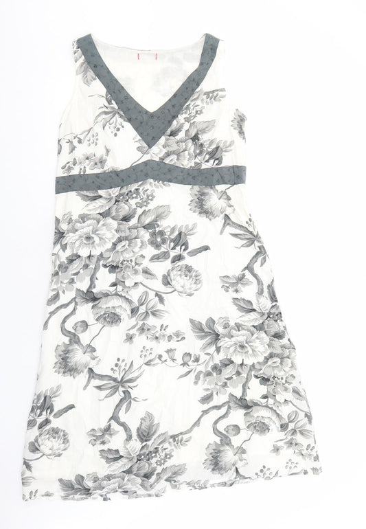Preworn Womens White Floral Cotton A-Line Size L V-Neck Zip