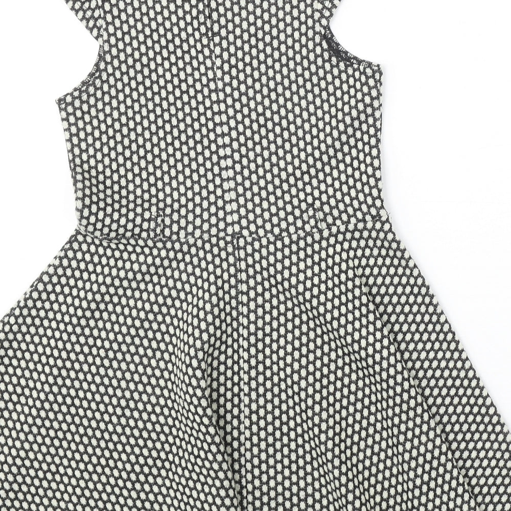 Nutmeg Girls Black Geometric Acrylic Fit & Flare Size 6-7 Years Round Neck Button