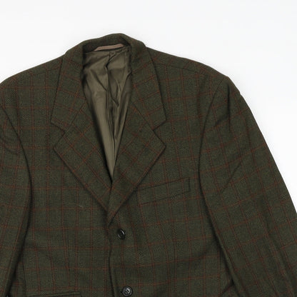 Close-up detail of SCOTT men’s green check wool jacket blazer, size 38, regular