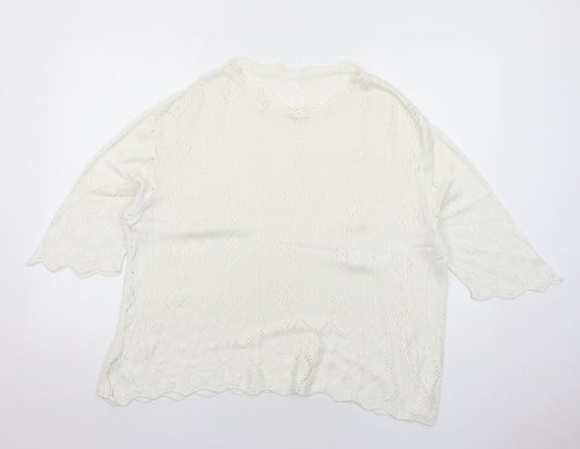 Marks and Spencer Womens White Round Neck Geometric Acrylic Pullover Jumper Size 16
