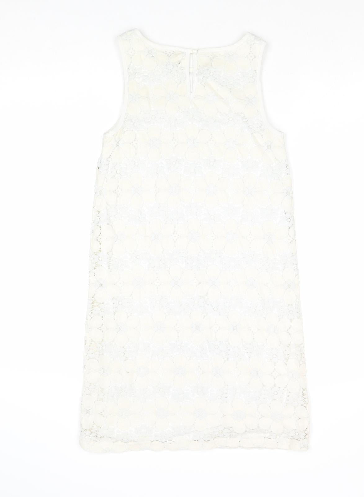 New Look Womens Ivory Nylon Shift Size 6 Boat Neck Button