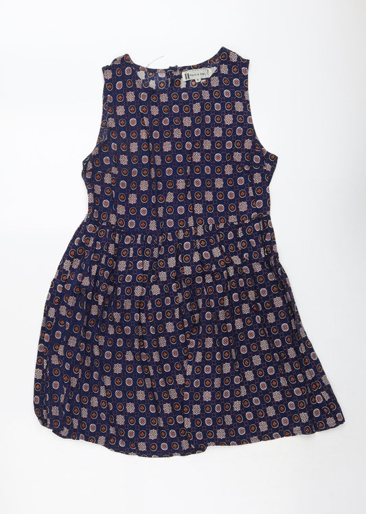 Hearts & Bows Womens Blue Geometric Viscose Fit & Flare Size 8 Boat Neck Button