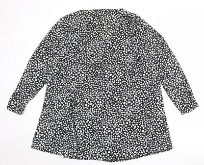 Back view of Missguided women’s black geometric polyester trapeze & swing, size UK 16, v-neck button
