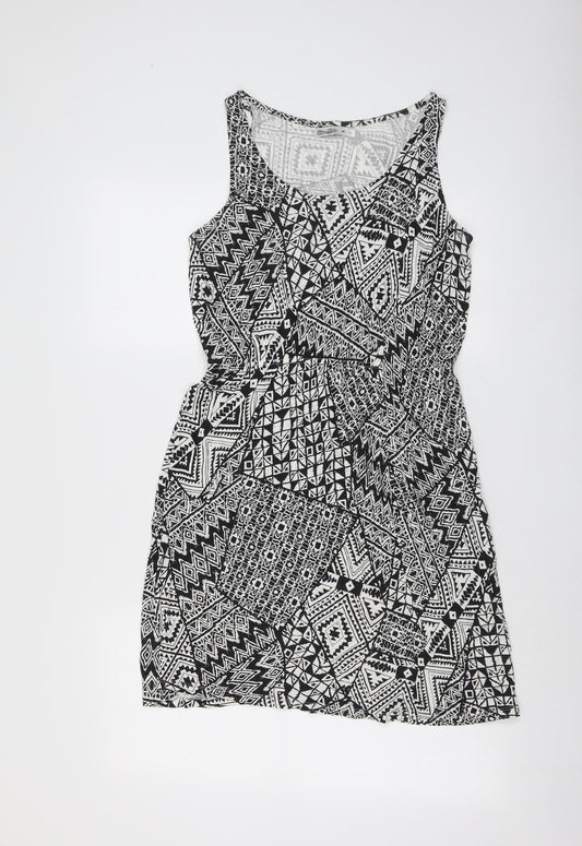 Miss Molly Womens Black Geometric Viscose Skater Dress Size M Round Neck Pullover