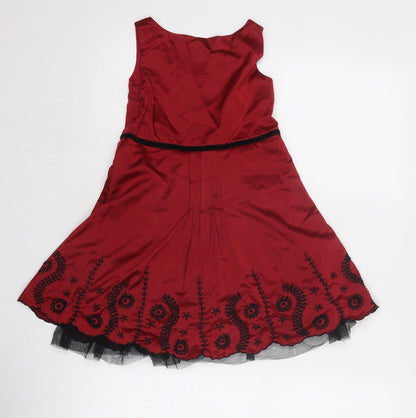 Back view of Autograph girls’ red floral polyester fit & flare, size 5, years v-neck zip